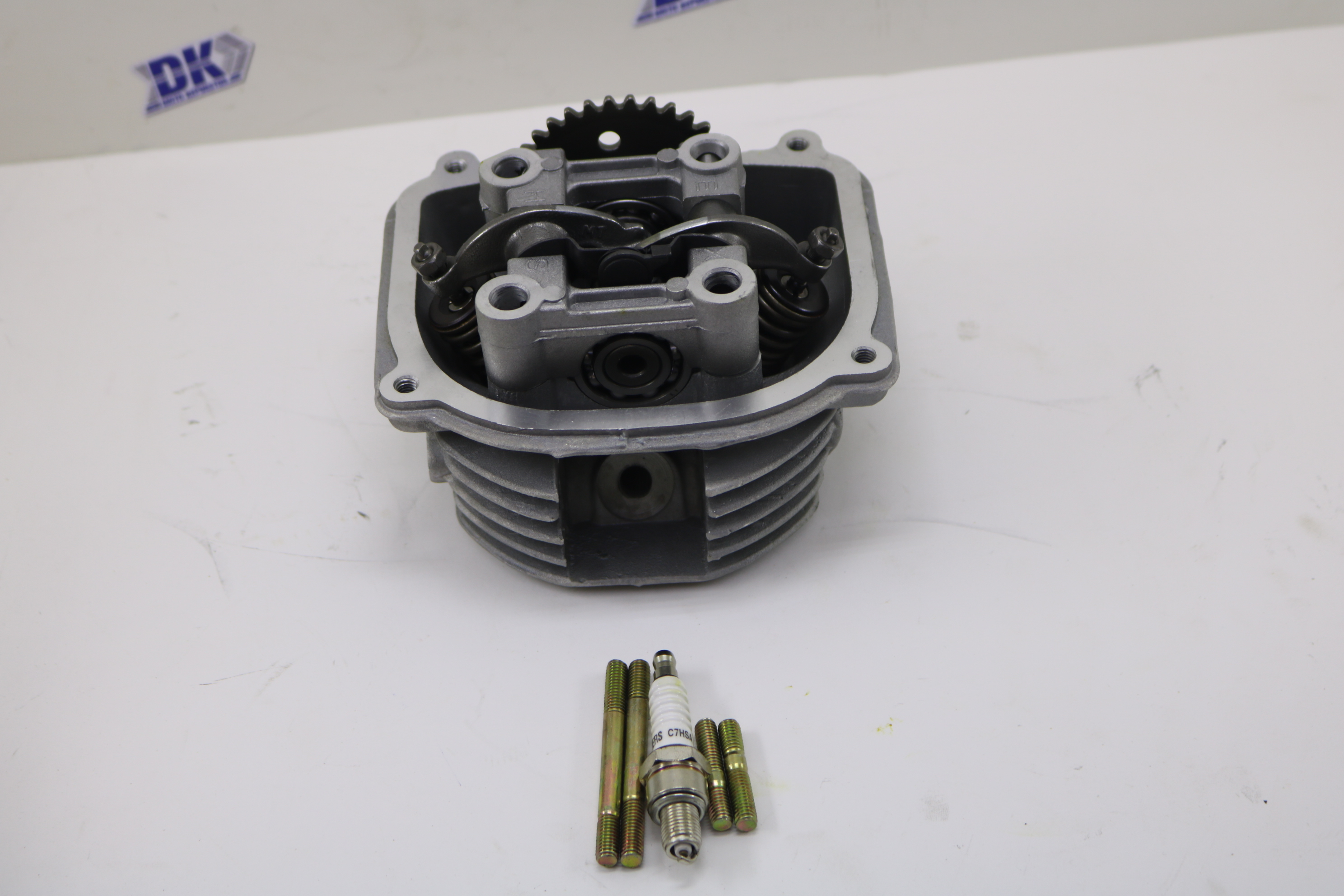CULATA COMPLETA + ENGRANE +BALANCINES DS150 SET