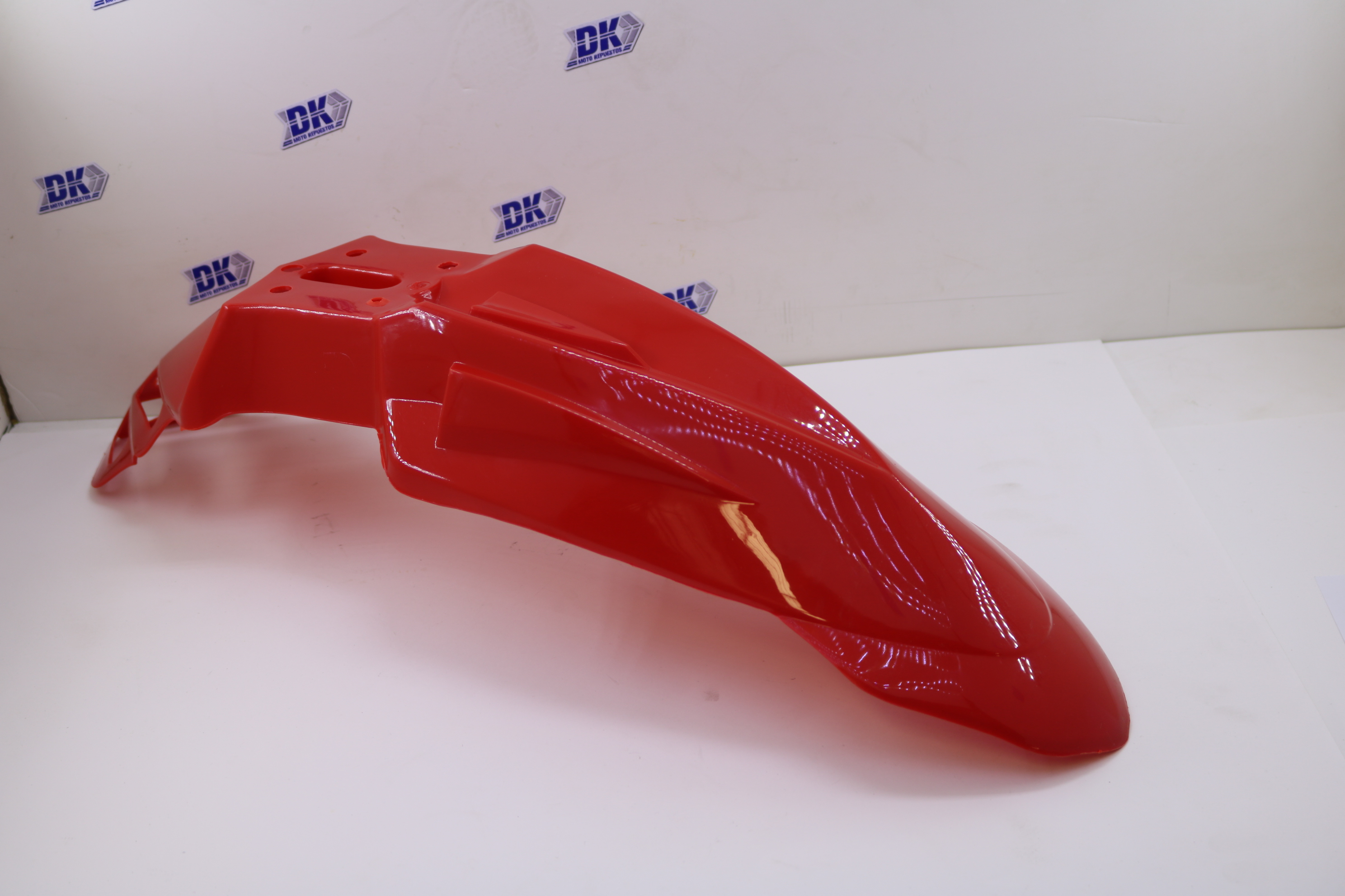 GUARDAFANGO DE LUJO ROJO