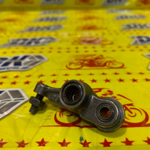 BRAZO IMPULSOR DE VALVULAS BOXER 150