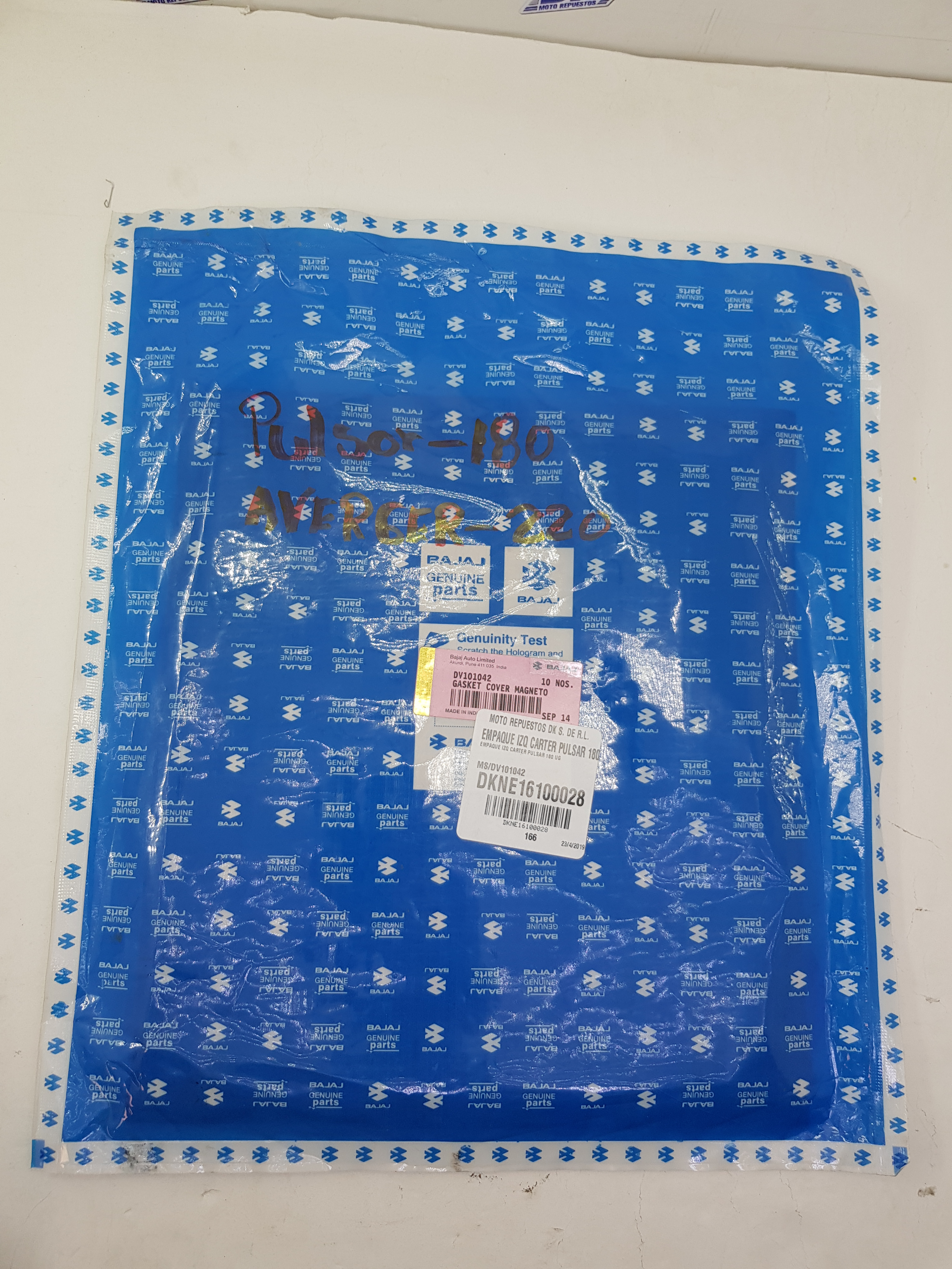 EMPAQUE IZQ CARTER PZA PULSAR 180 UG4 2012