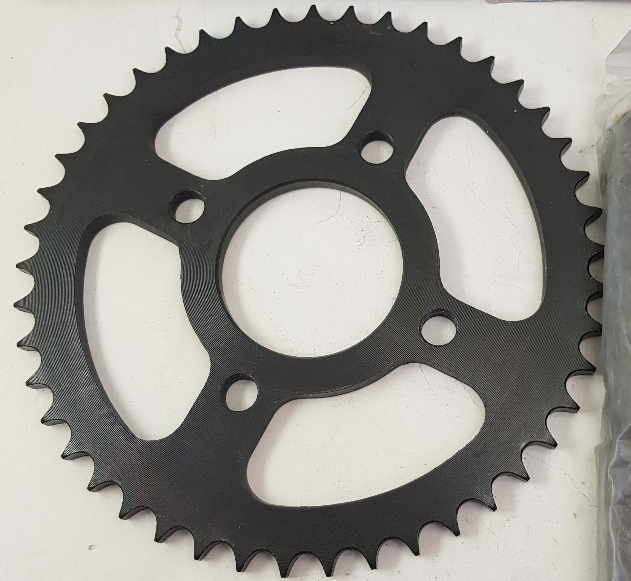 SPROCKET TRASERO PZA DISCOVER 125 ST 2012