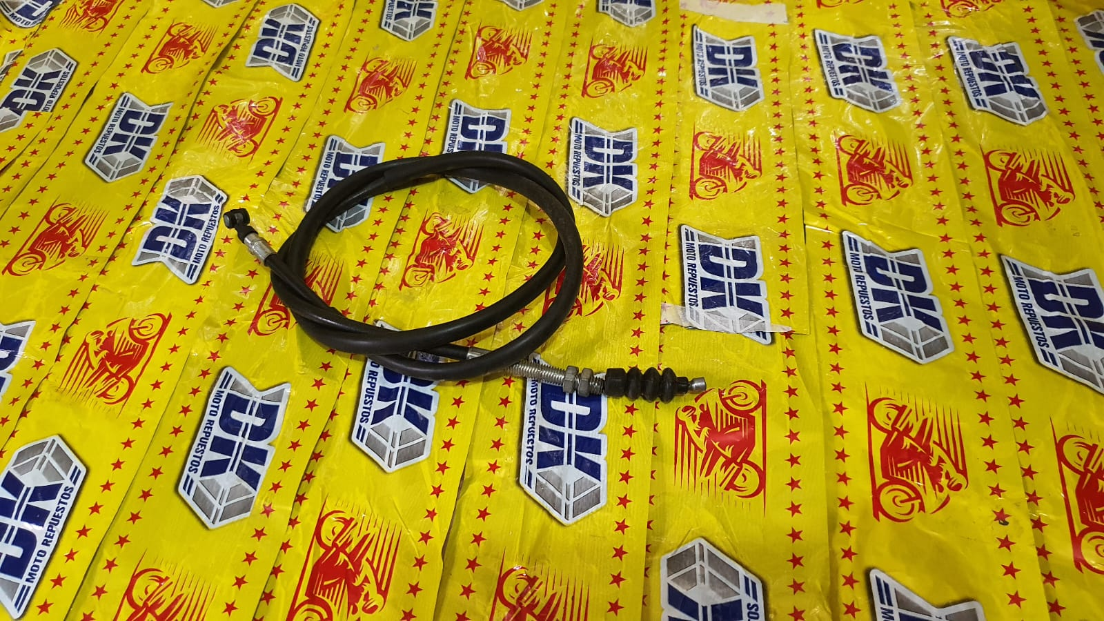 CABLE DE CLUTCH BOXER 100 CT 2008