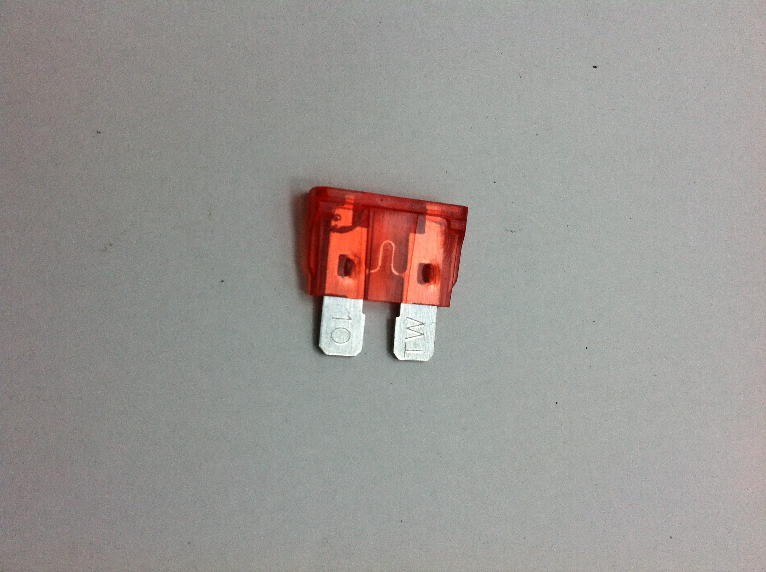 FUSIBLE DE HACHITA 10A "ZEEMAN" YC213