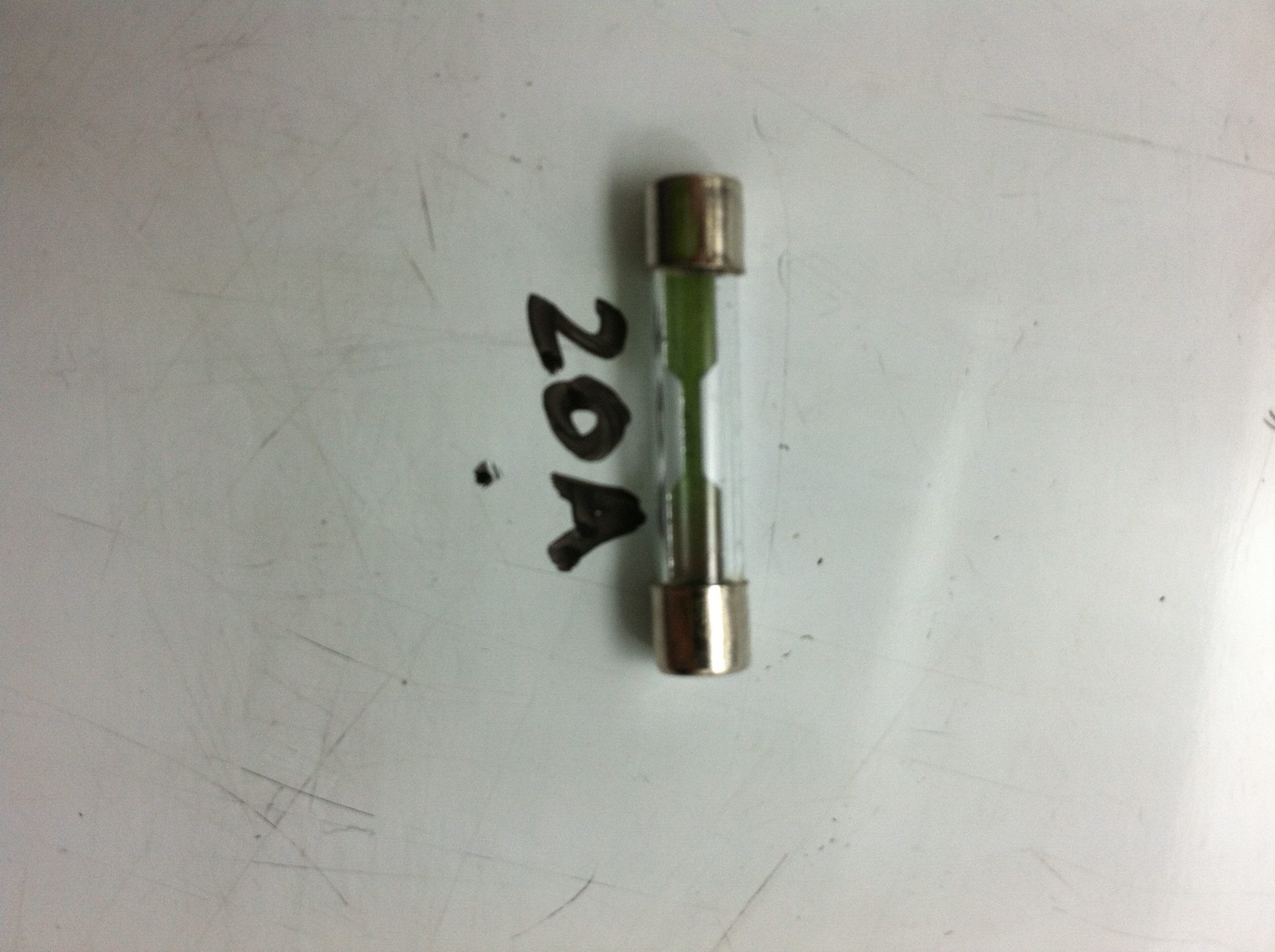 FUSIBLE DE VIDRIO 20A