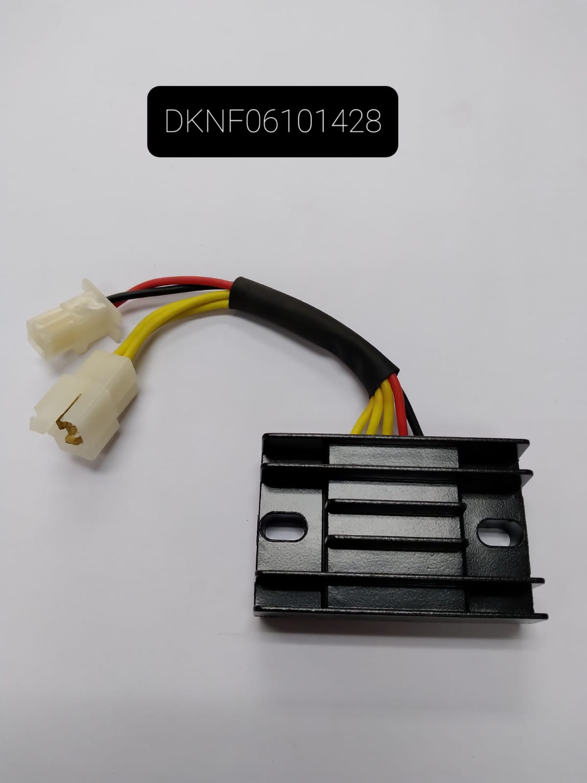 REGULADOR DE VOLTAJE TX200 MOTOMIA