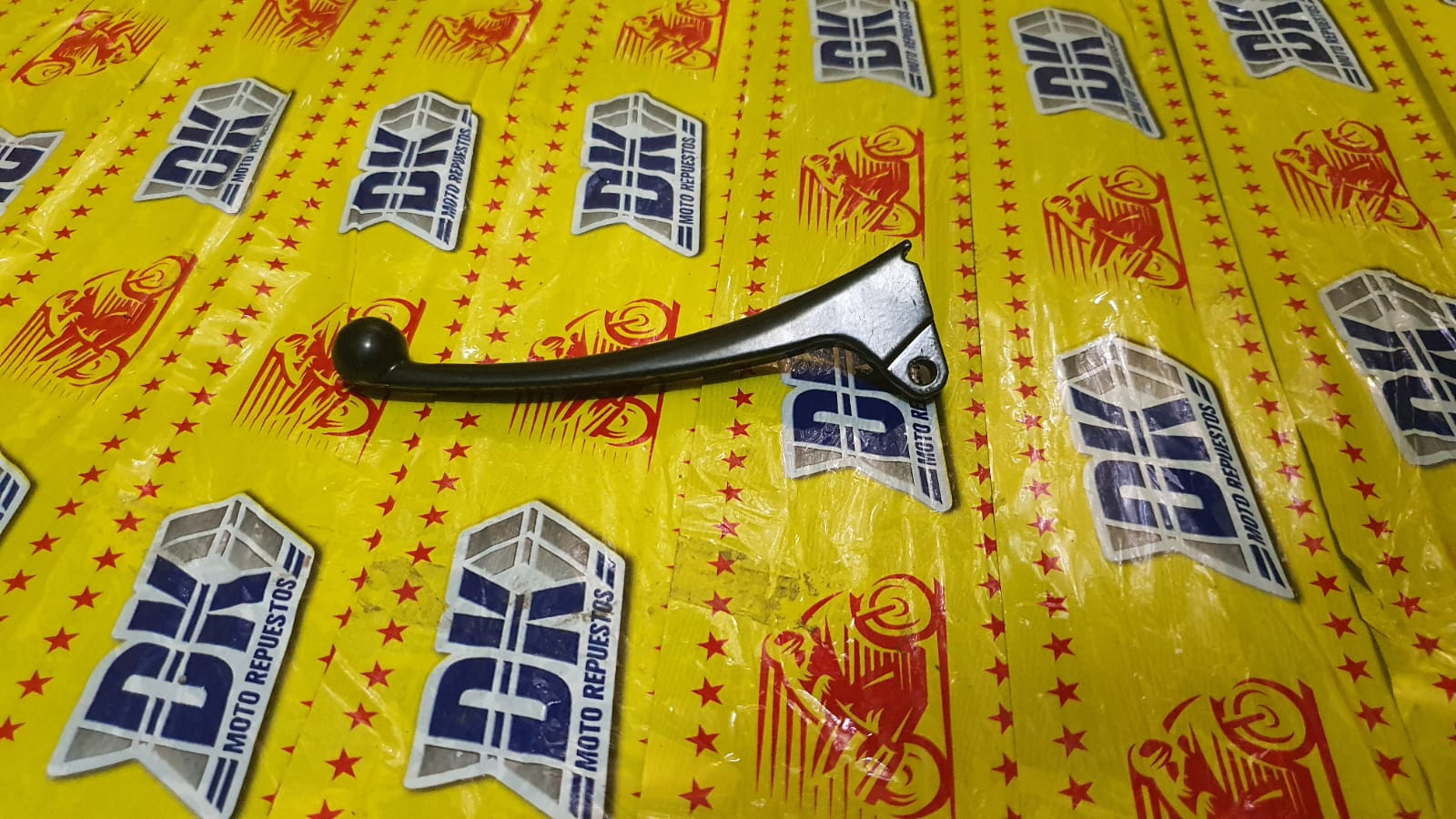 MANECILLA DE FRENO GY6150 TRASERO