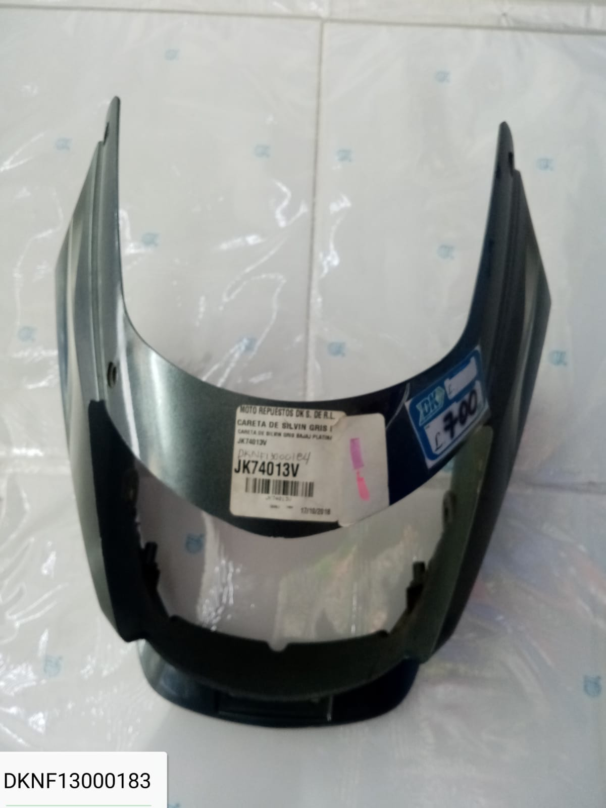 CARENA GRIS BAJAJ PLATINA 100 NM6-12
