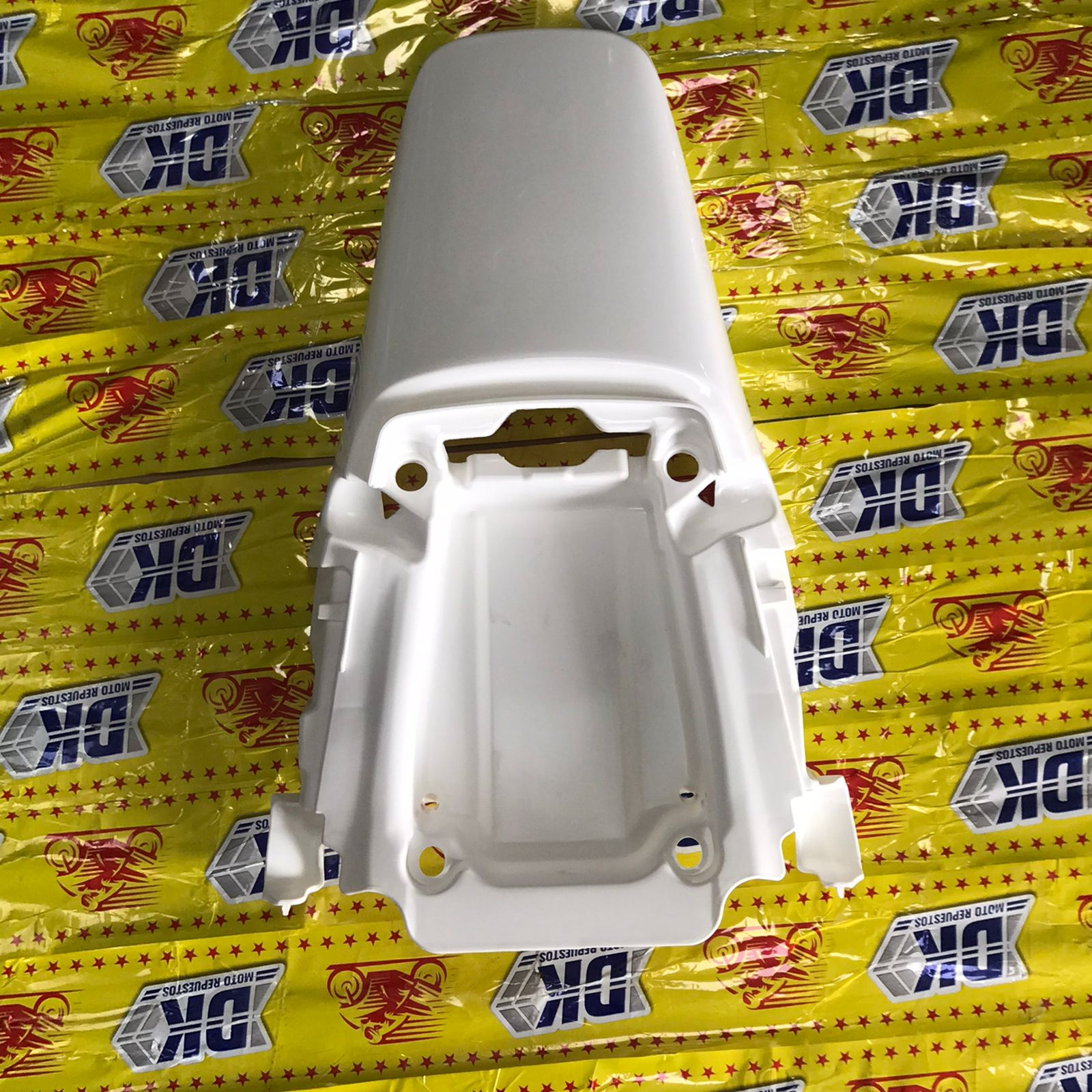 CUBIERTAS LATERALES TRASERAS XM200GY-B BLANCO PAR