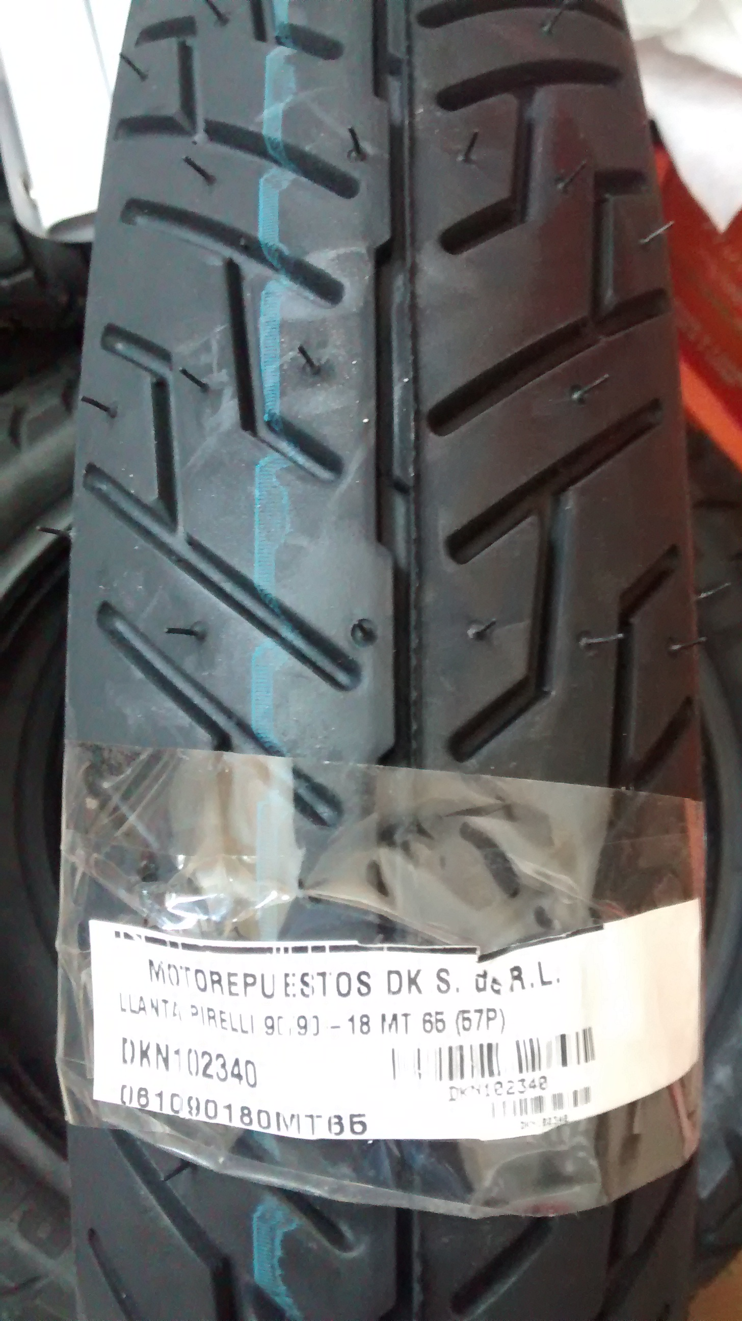 LLANTA 18/ 90/90-18 PIRELLI MT 65 (57P)