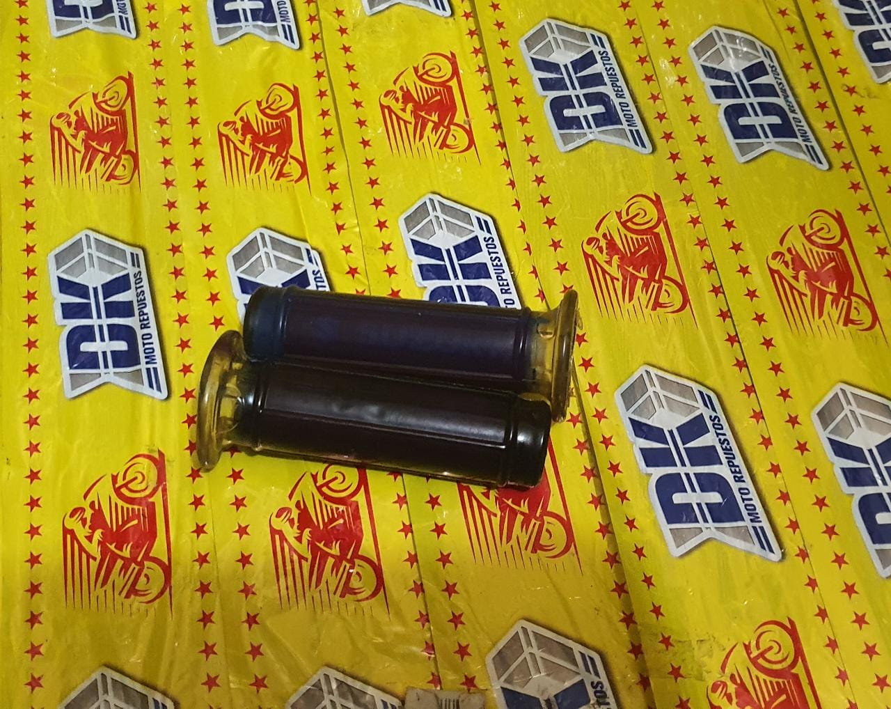 HULES DE MANUBRIO SUZUKI