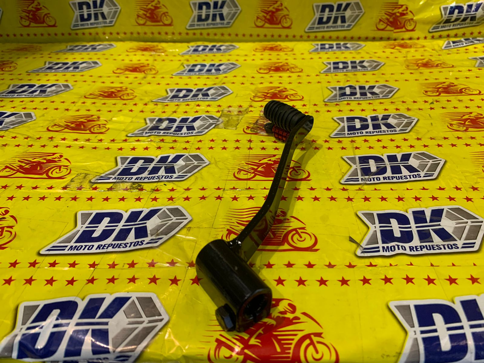 PEDAL DE CAMBIO GEN200 ( C/B4-F03 )