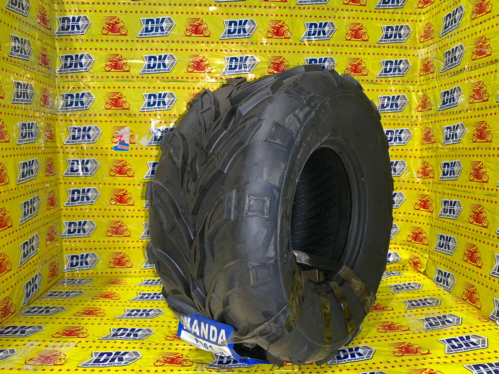 LLANTA 8/ 18X9.50-8 P361 4PR CUATRIMOTO TRASERA WANDA XY200STV-B