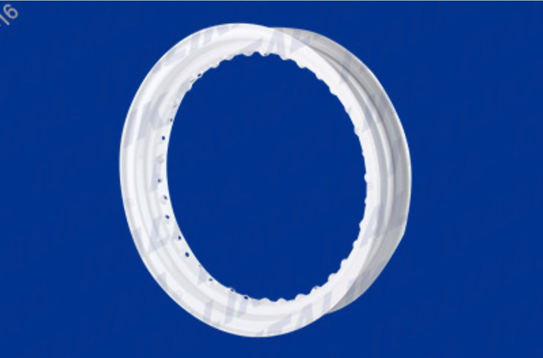 ARO DE RIN TRASERO BLANCO